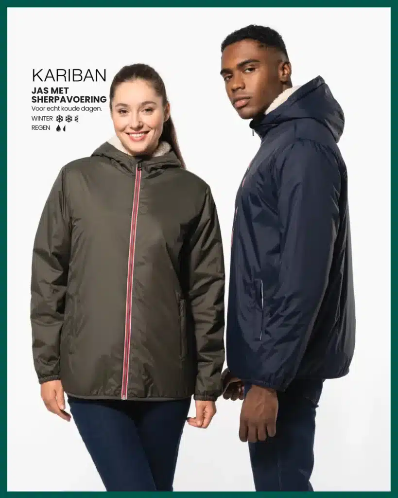 Kariban Jas met sherpavoering gedragen door een model